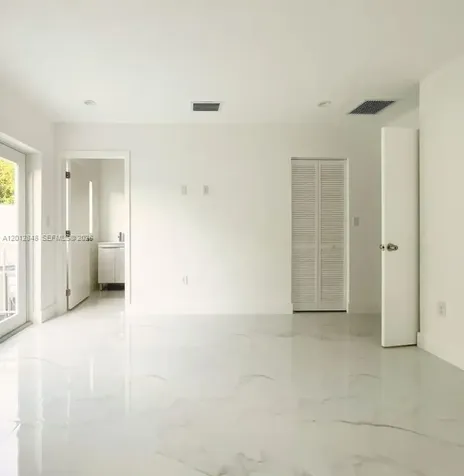 12060 SW 216 Th Miami FL 33170