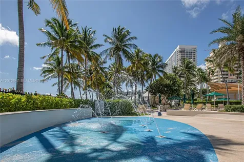 731 Crandon Boulevard Key Biscayne FL 33149