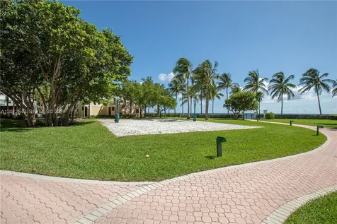 731 Crandon Boulevard Key Biscayne FL 33149