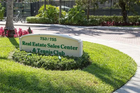 731 Crandon Boulevard Key Biscayne FL 33149
