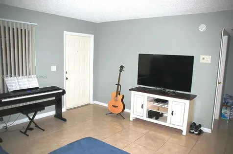 10025 Winding Lake Road Sunrise FL 33351