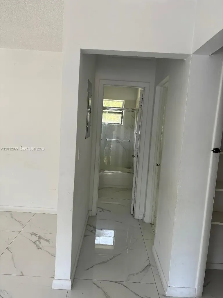 1371 NE 150th Street Miami FL 33161