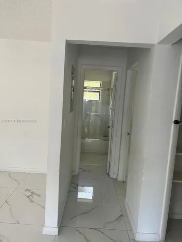 1371 NE 150th Street Miami FL 33161