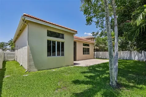 1290 Camellia Lane Weston FL 33326