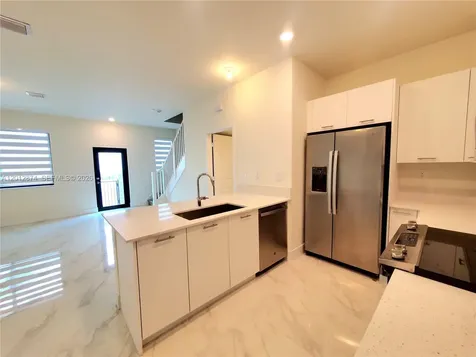 4278 NW 82nd Avenue Doral FL 33166