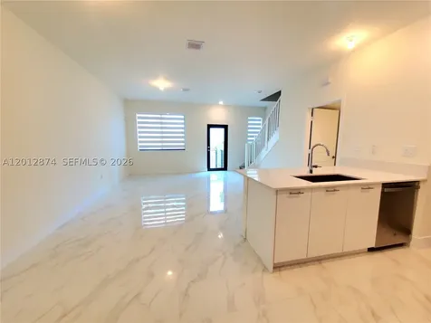 4278 NW 82nd Avenue Doral FL 33166
