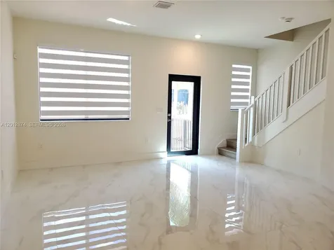 4278 NW 82nd Avenue Doral FL 33166
