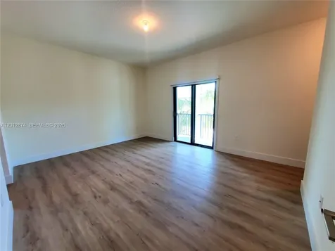 4278 NW 82nd Avenue Doral FL 33166