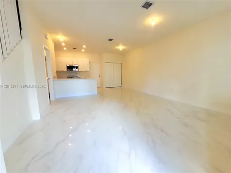 4278 NW 82nd Avenue Doral FL 33166