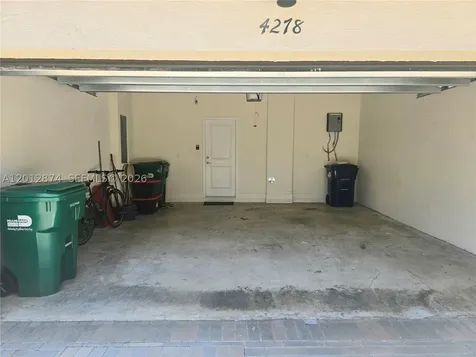 4278 NW 82nd Avenue Doral FL 33166
