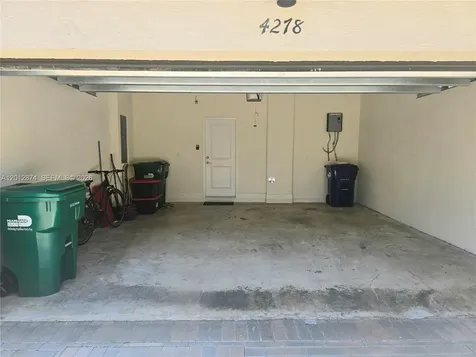 4278 NW 82nd Avenue Doral FL 33166