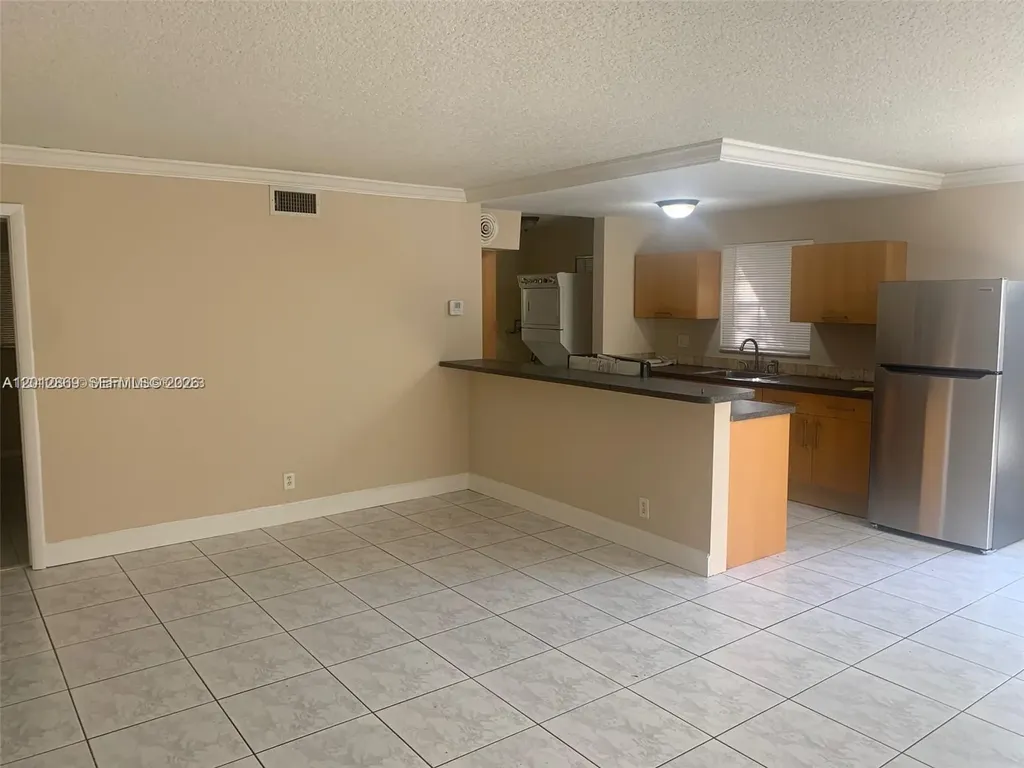 1702 Mckinley Street Hollywood FL 33020