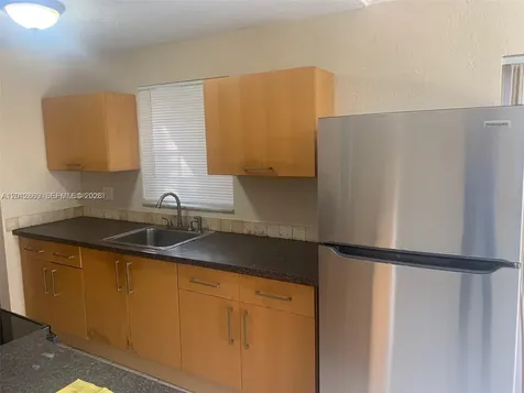 1702 Mckinley Street Hollywood FL 33020