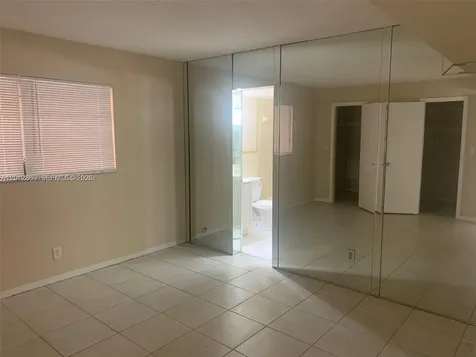 1702 Mckinley Street Hollywood FL 33020