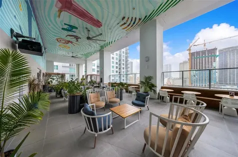227 NE 2nd Street Miami FL 33132