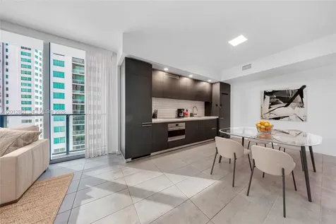 227 NE 2nd Street Miami FL 33132