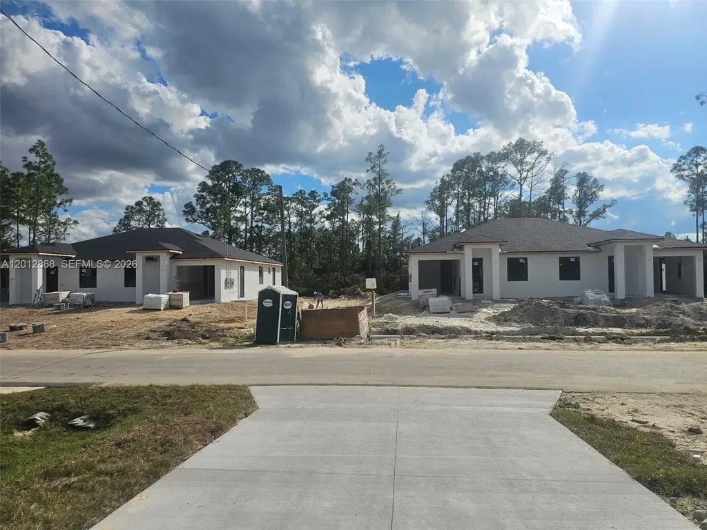 321-323 Urbana Street Unincorporated Dade FL 33972