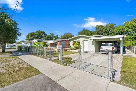 5300 NW 30th Place Miami FL 33142