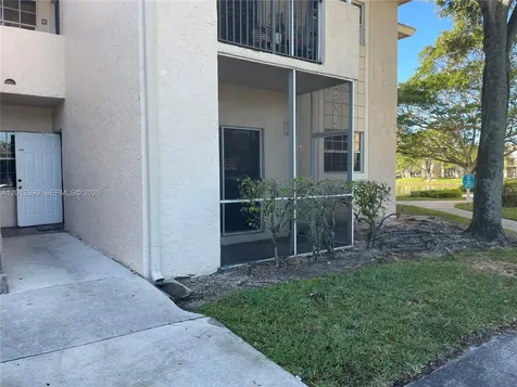 640 Cypress Club Way Deerfield Beach FL 33064