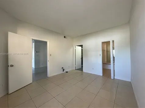 640 Cypress Club Way Deerfield Beach FL 33064