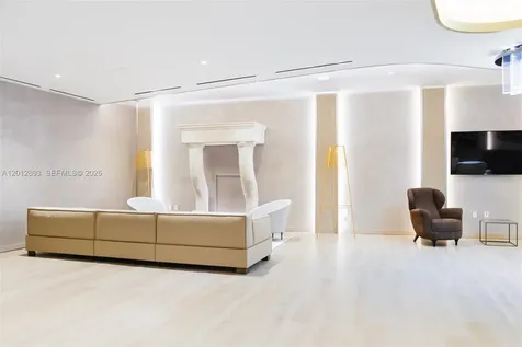 1000 Brickell Plaza Miami FL 33131
