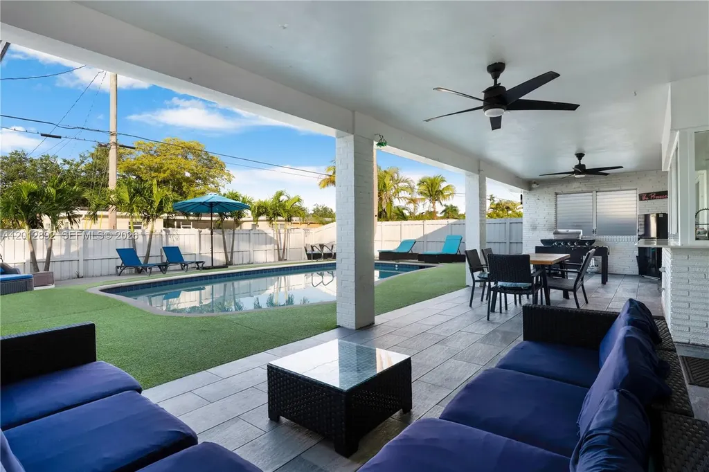 632 S Crescent Drive Hollywood FL 33021