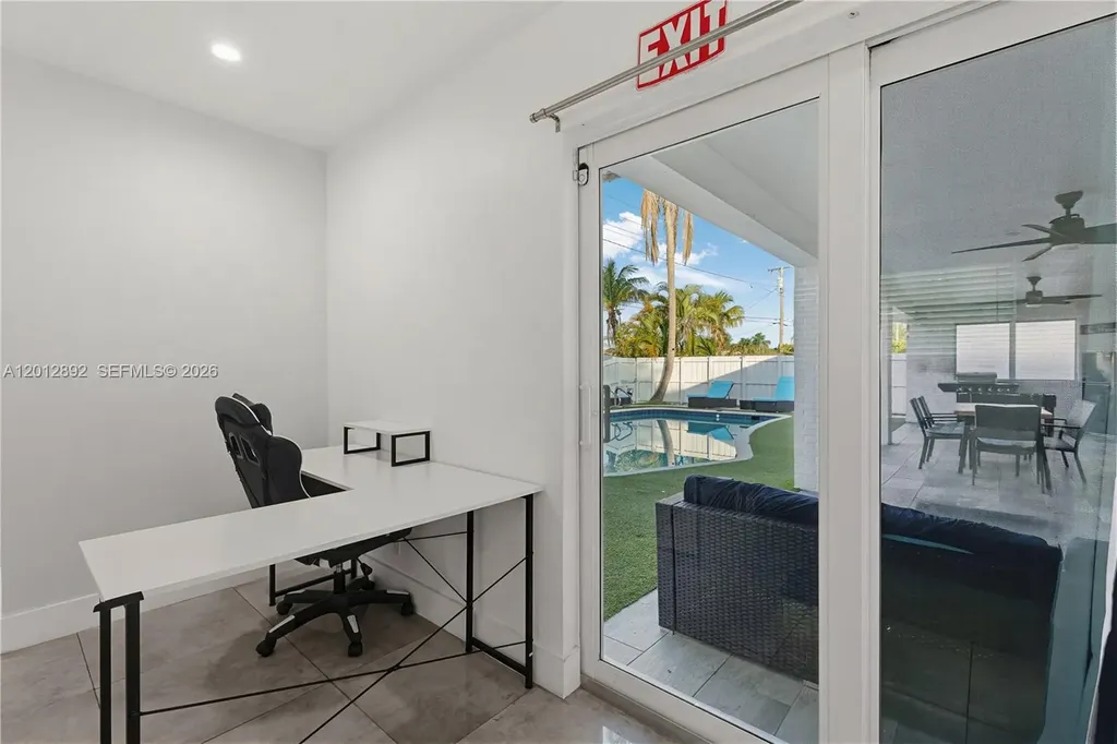 632 S Crescent Drive Hollywood FL 33021