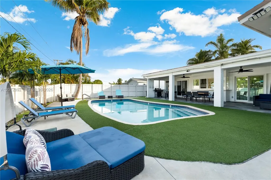 632 S Crescent Drive Hollywood FL 33021