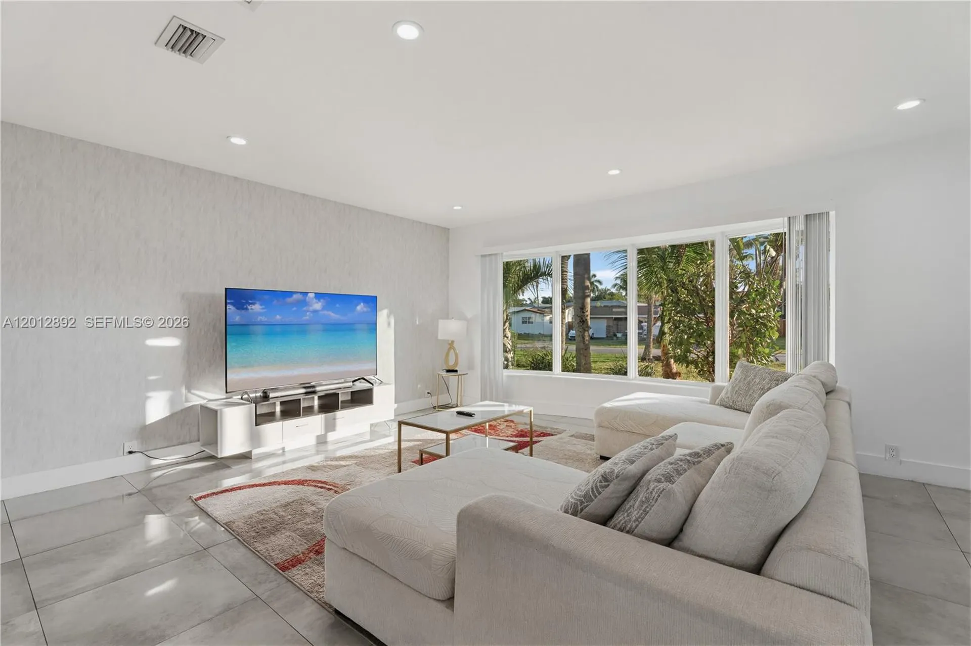 632 S Crescent Drive Hollywood FL 33021