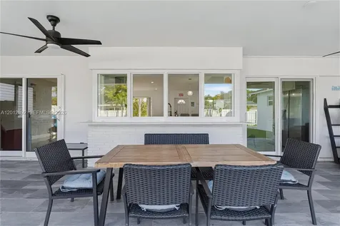 632 S Crescent Drive Hollywood FL 33021