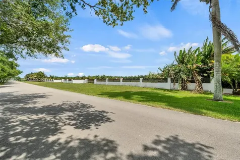 104 SW Street Miami FL 33196