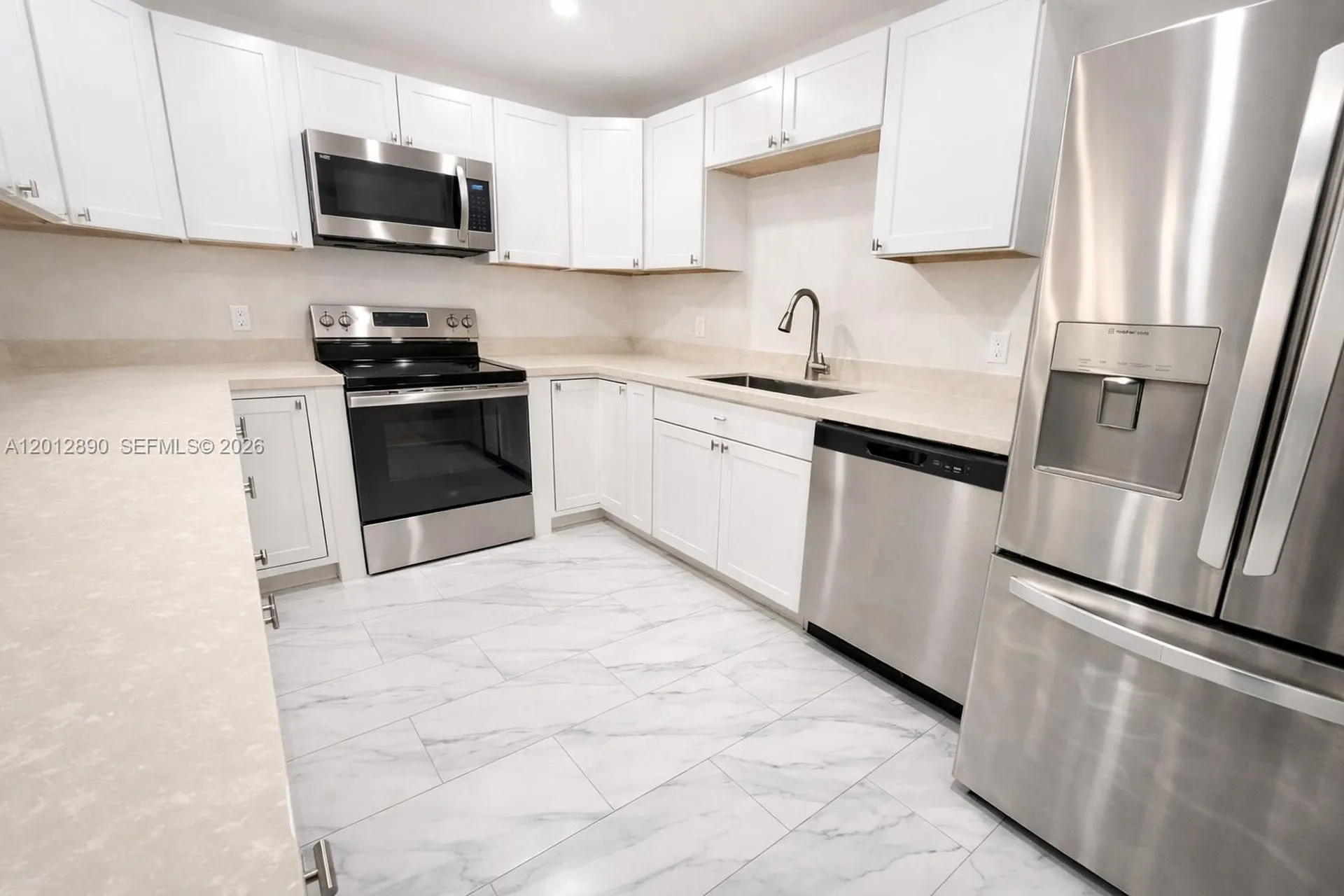 903 Cypress Terrace Pompano Beach FL 33069