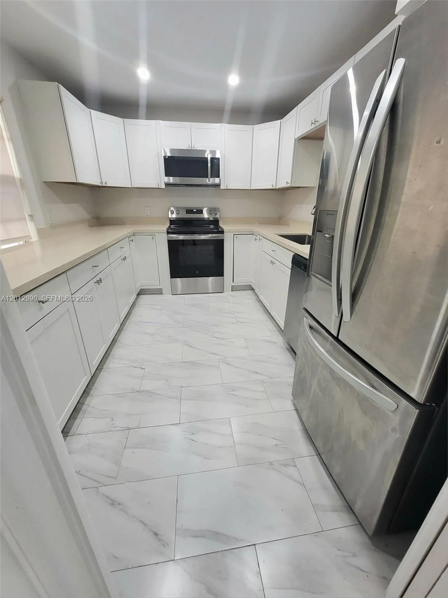 903 Cypress Terrace Pompano Beach FL 33069