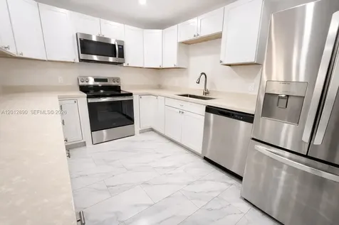 903 Cypress Terrace Pompano Beach FL 33069