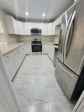 903 Cypress Terrace Pompano Beach FL 33069