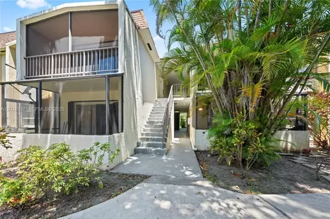 7829 Miller Drive Miami FL 33155