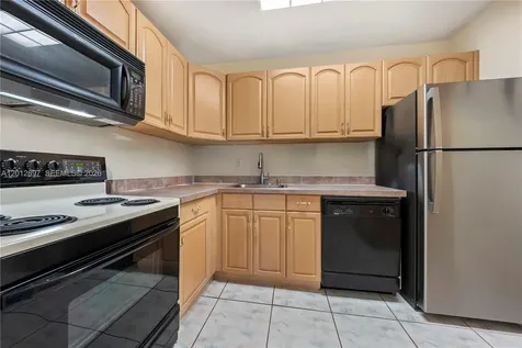 7829 Miller Drive Miami FL 33155