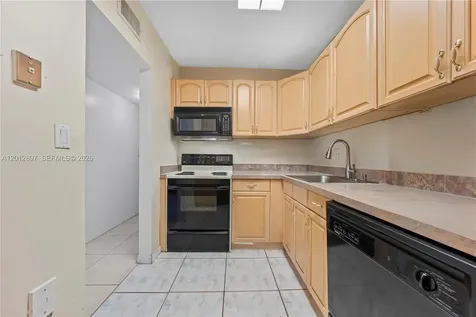 7829 Miller Drive Miami FL 33155