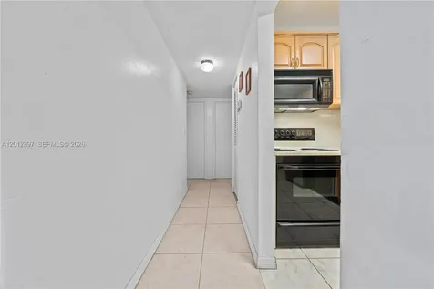 7829 Miller Drive Miami FL 33155