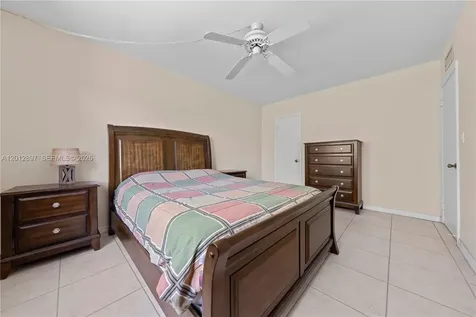 7829 Miller Drive Miami FL 33155