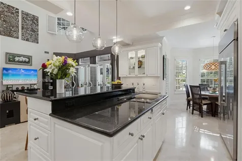 6801 SW 94th Street Pinecrest FL 33156