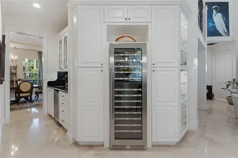 6801 SW 94th Street Pinecrest FL 33156