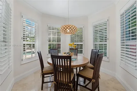 6801 SW 94th Street Pinecrest FL 33156