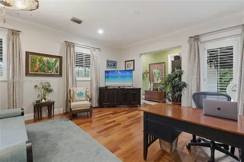 6801 SW 94th Street Pinecrest FL 33156
