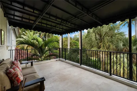 6801 SW 94th Street Pinecrest FL 33156