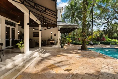 6801 SW 94th Street Pinecrest FL 33156
