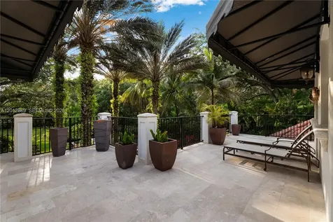 6801 SW 94th Street Pinecrest FL 33156