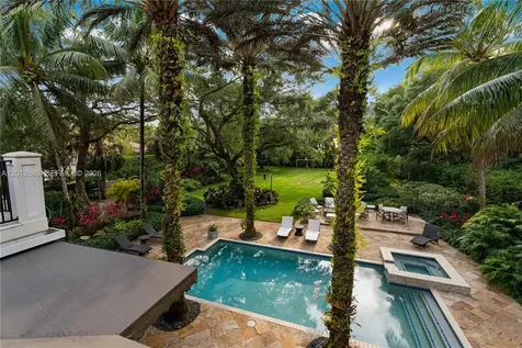 6801 SW 94th Street Pinecrest FL 33156