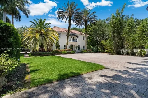 6801 SW 94th Street Pinecrest FL 33156