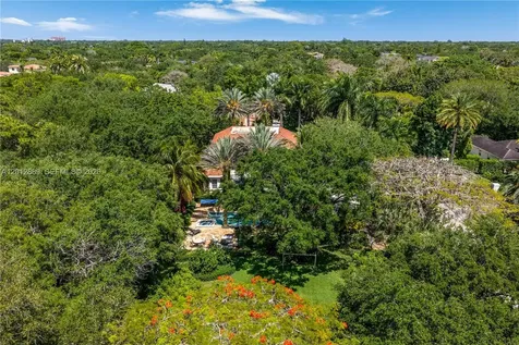 6801 SW 94th Street Pinecrest FL 33156